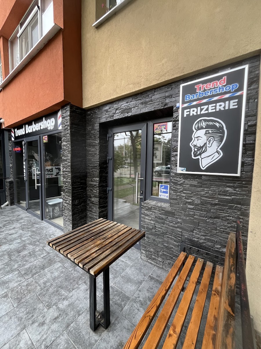 Bărbierit clasic Barber Club
